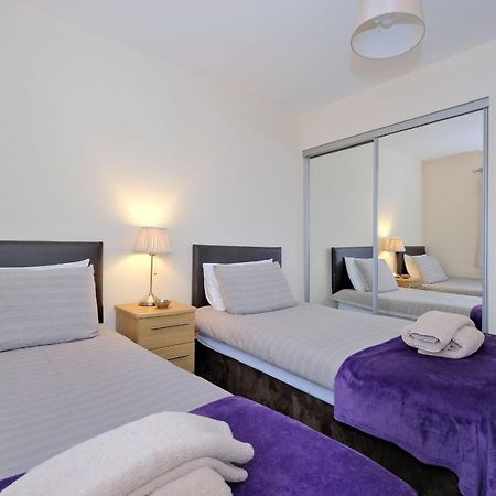 Caledonia Newhills Apartment Абърдийн Екстериор снимка